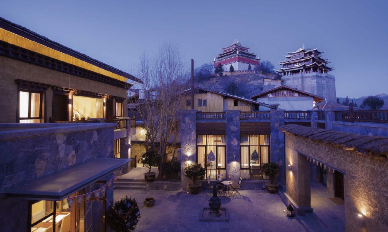 阿若康巴