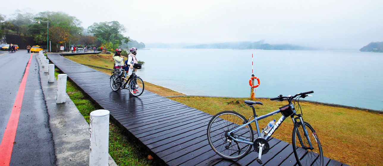 Tuyến Đưa Đón Khách Du Lịch Đài Loan – Tuyến Đường Hồ Nhật Nguyệt